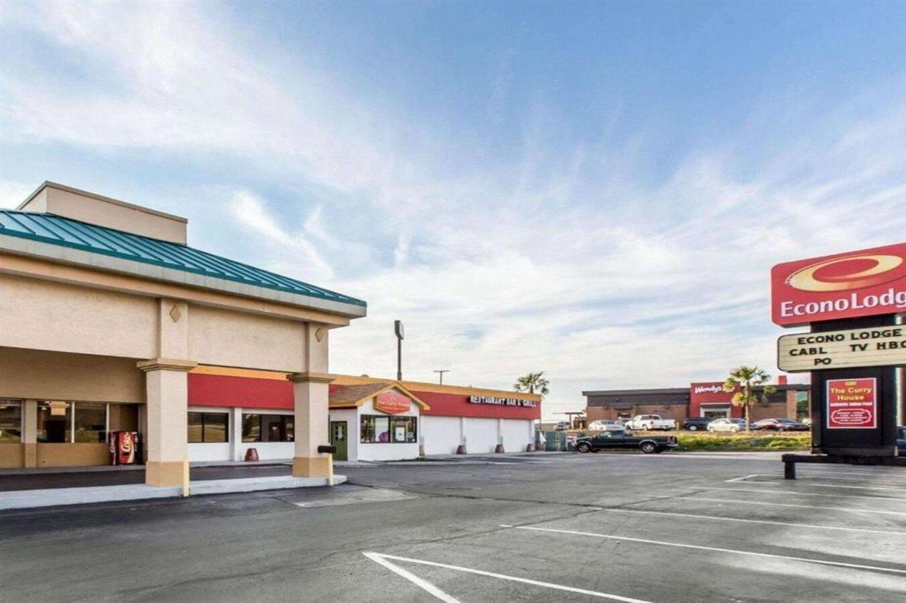 Econo Lodge Calhoun Kültér fotó