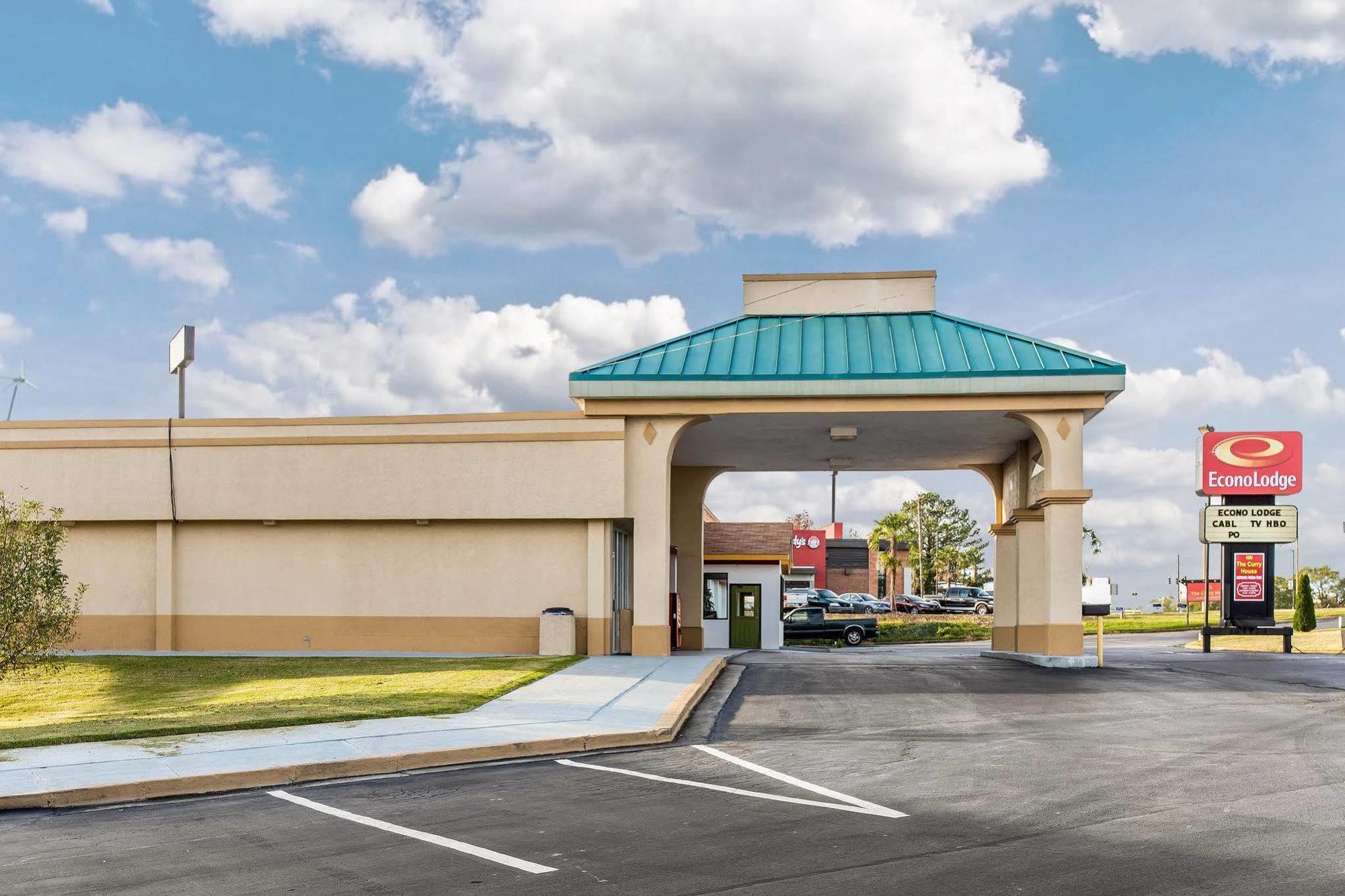 Econo Lodge Calhoun Kültér fotó